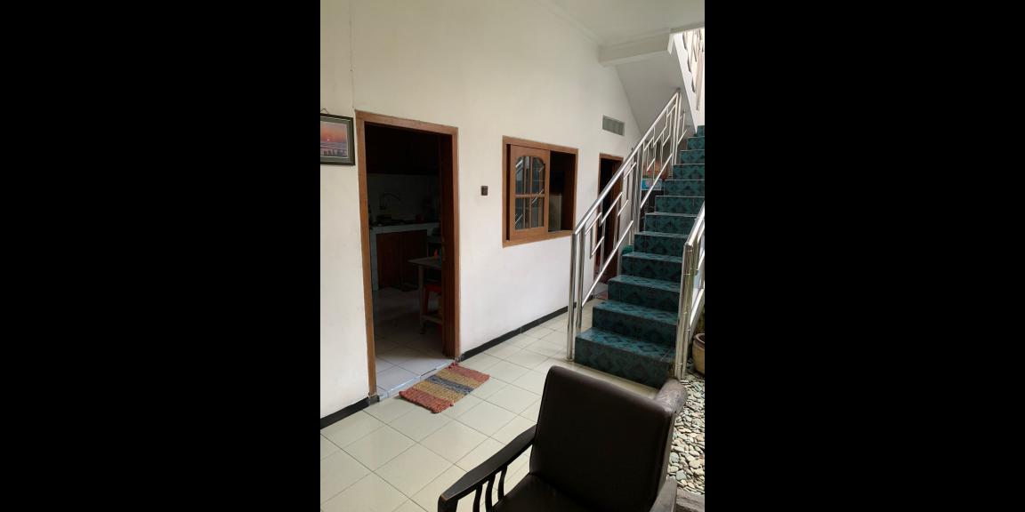 Dijual Rumah Bagus SHM di Jalan Bunga Merak, Kota Malang Dijual Rumah Bagus SHM di Jalan Bunga Merak, Kota Malang