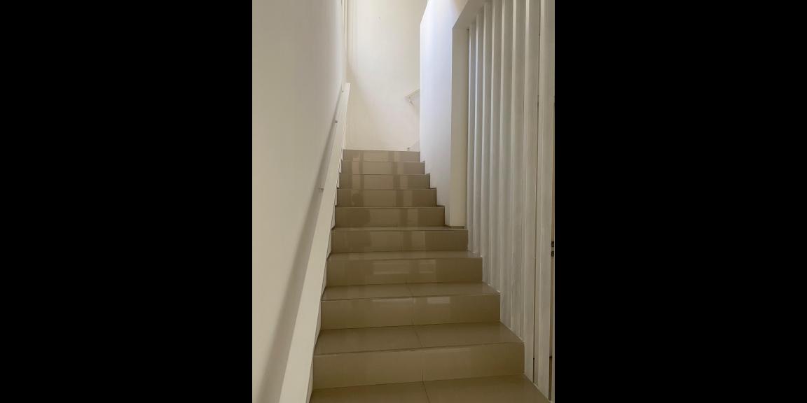 Dijual Rumah 2 Lantai di Royal Residence, Surabaya Dijual Rumah 2 Lantai di Royal Residence, Surabaya