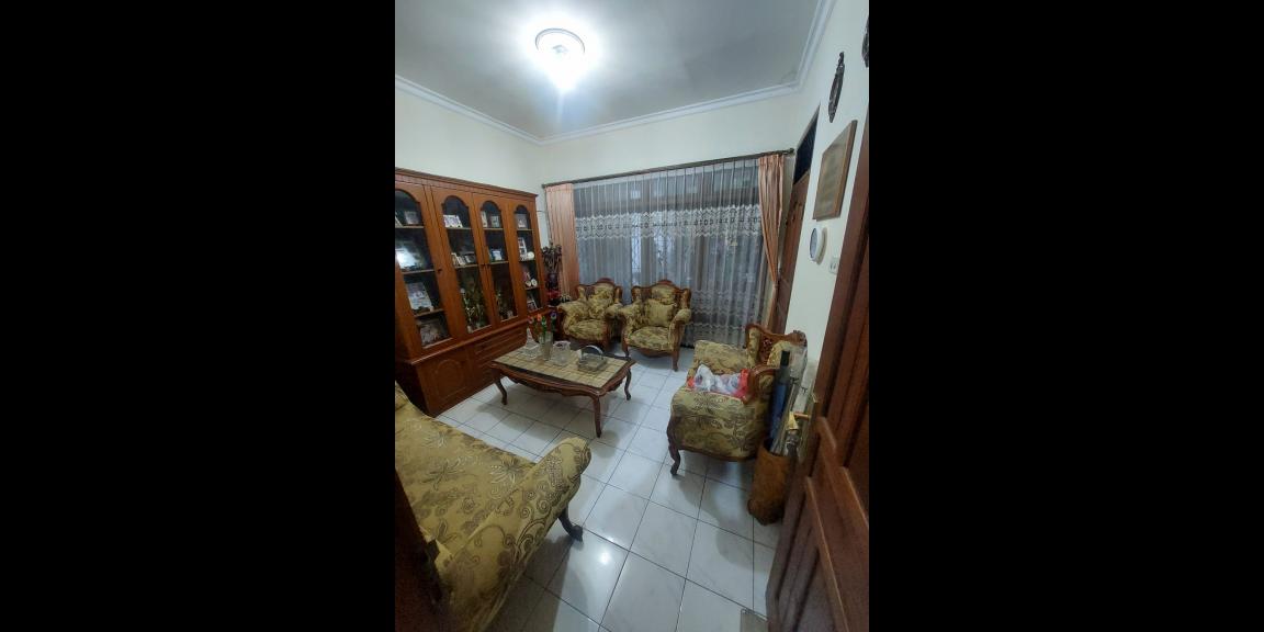 Dijual Rumah Strategis di Raya Pasar Kecapi, Bekasii Dijual Rumah Strategis di Raya Pasar Kecapi, Bekasii