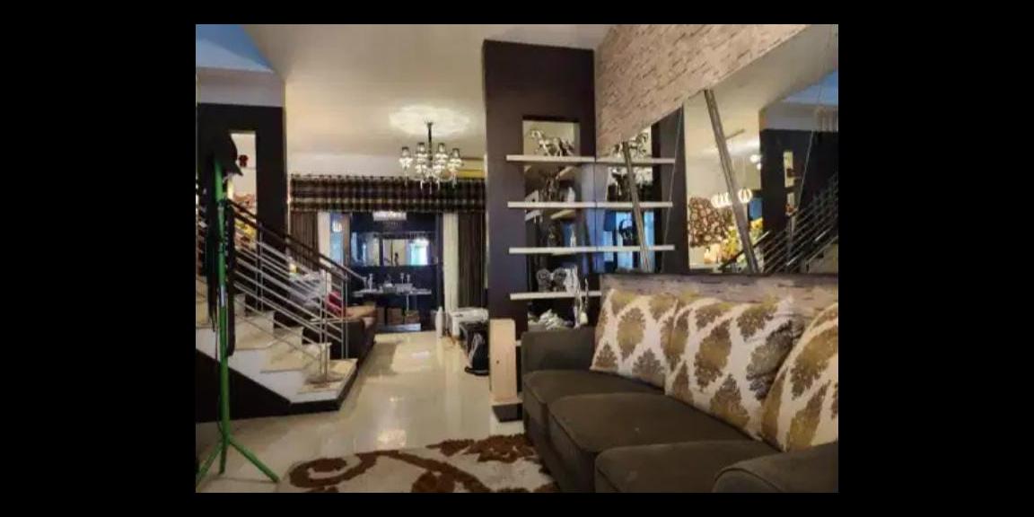 Dijual Rumah 2 Lantai di Pantai Mentari, Surabaya Dijual Rumah 2 Lantai di Pantai Mentari, Surabaya