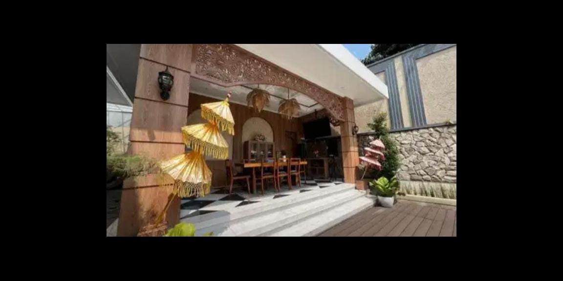 Dijual Rumah Luas 2 Lantai di Bukit Nirwana Residence, Bogor Dijual Rumah Luas 2 Lantai di Bukit Nirwana Residence, Bogor