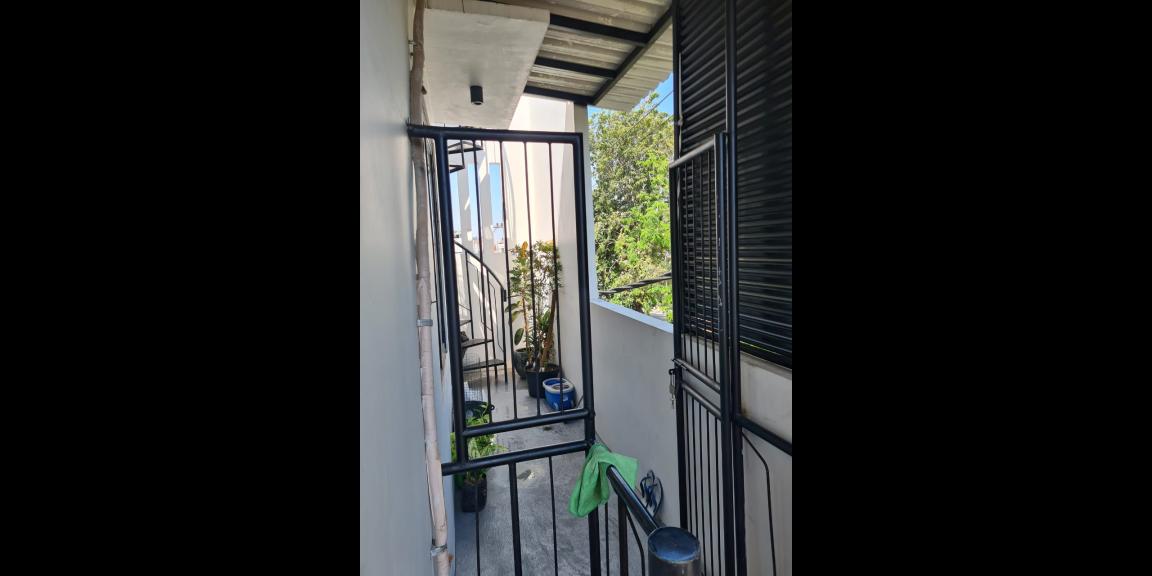 Dijual Rumah Bagus di Royal Residence, Surabaya Dijual Rumah Bagus di Royal Residence, Surabaya