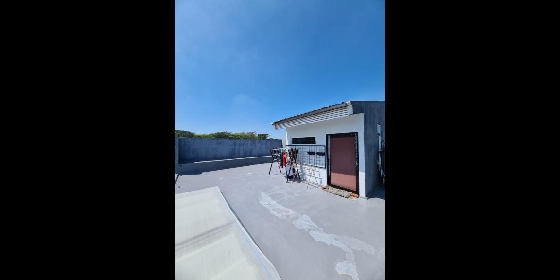 Dijual Rumah Bagus di Royal Residence, Surabaya Dijual Rumah Bagus di Royal Residence, Surabaya