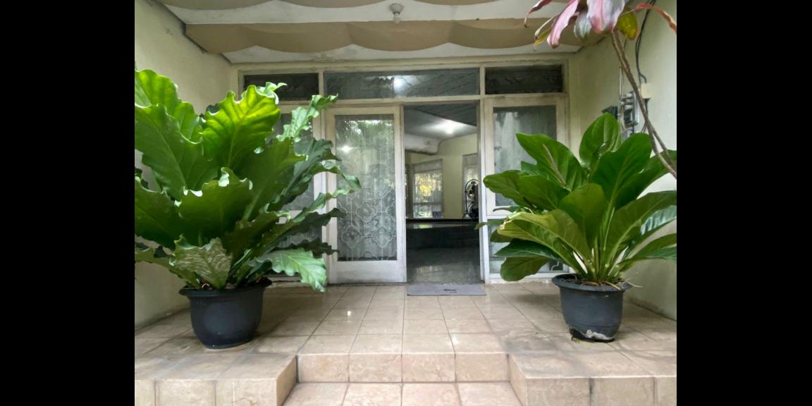 Dijual Villa Strategis di Jalan Raya Daerah Pandaan, Pasuruan Dijual Villa Strategis di Jalan Raya Daerah Pandaan, Pasuruan