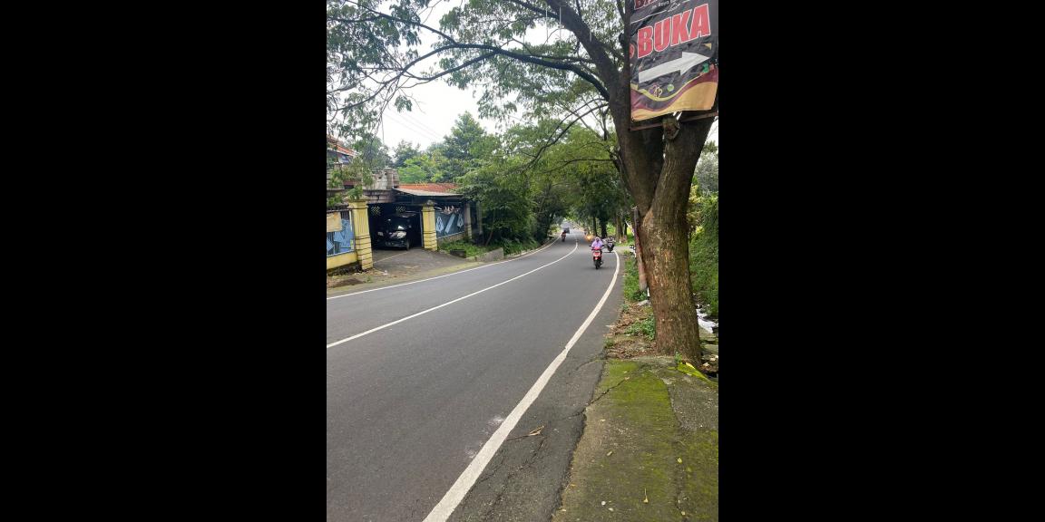 Dijual Villa Strategis di Jalan Raya Daerah Pandaan, Pasuruan Dijual Villa Strategis di Jalan Raya Daerah Pandaan, Pasuruan