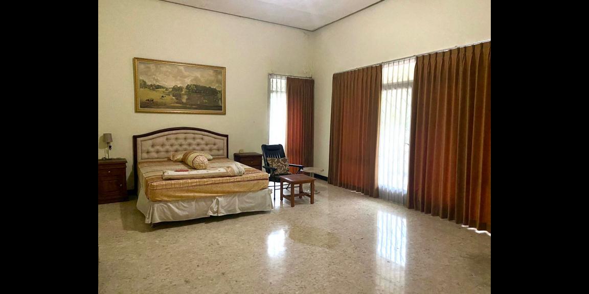 Dijual Villa Strategis di Jalan Raya Daerah Pandaan, Pasuruan Dijual Villa Strategis di Jalan Raya Daerah Pandaan, Pasuruan