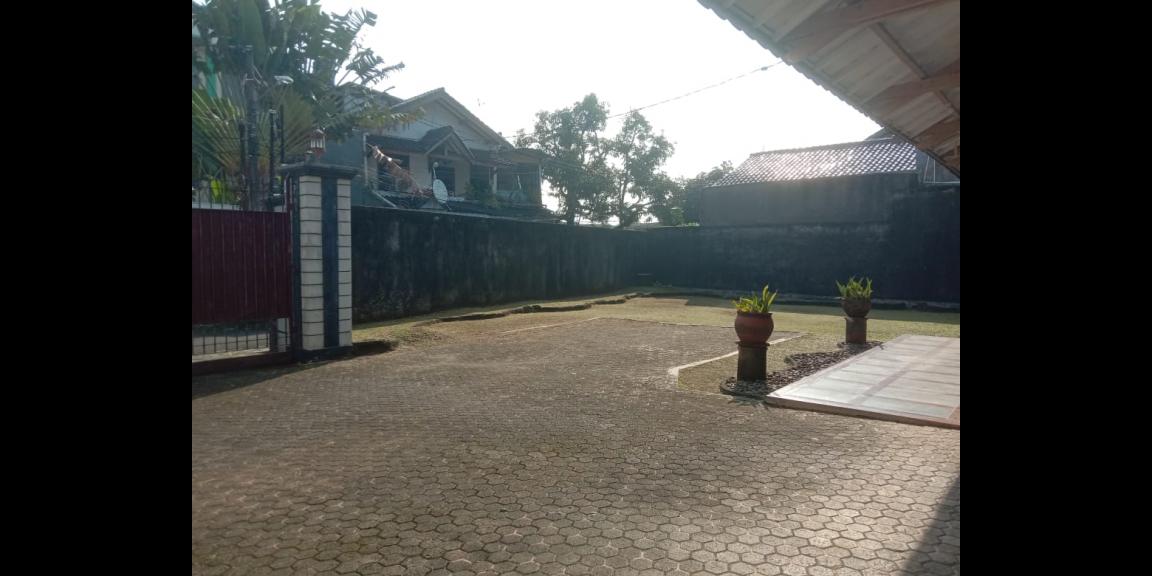 Dijual Rumah Luas di Pejaten Timur, Jakarta Selatan Dijual Rumah Luas di Pejaten Timur, Jakarta Selatan