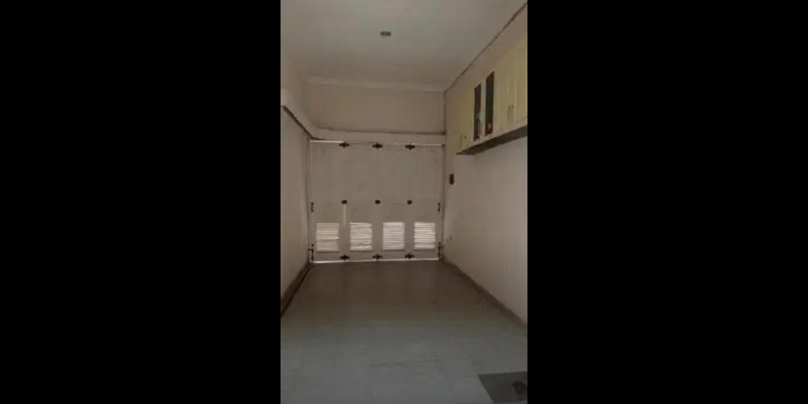 Dijual Rumah Bagus di Perumahan Pratama, Surabaya Dijual Rumah Bagus di Perumahan Pratama, Surabaya