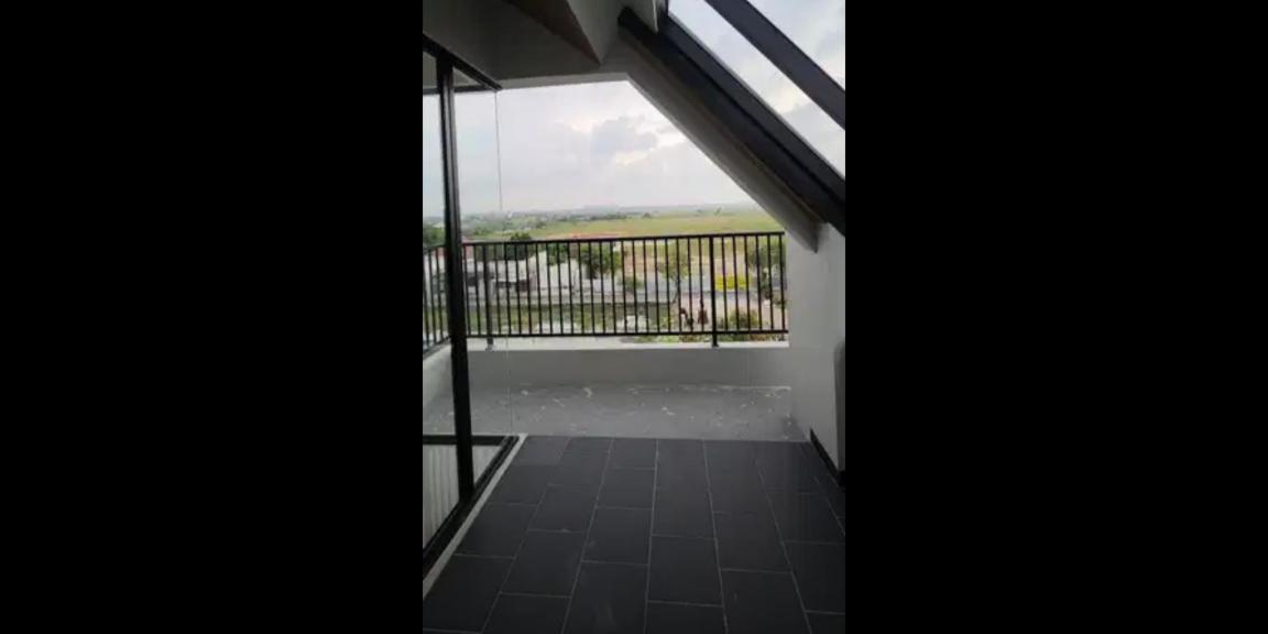 Dijual Rumah Minimalis 3 Lantai di Jakarta Garden City, Jakarta Timur Dijual Rumah Minimalis 3 Lantai di Jakarta Garden City, Jakarta Timur