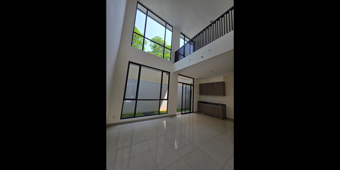 Dijual Rumah Minimalis 3 Lantai di Jakarta Garden City, Jakarta Timur Dijual Rumah Minimalis 3 Lantai di Jakarta Garden City, Jakarta Timur