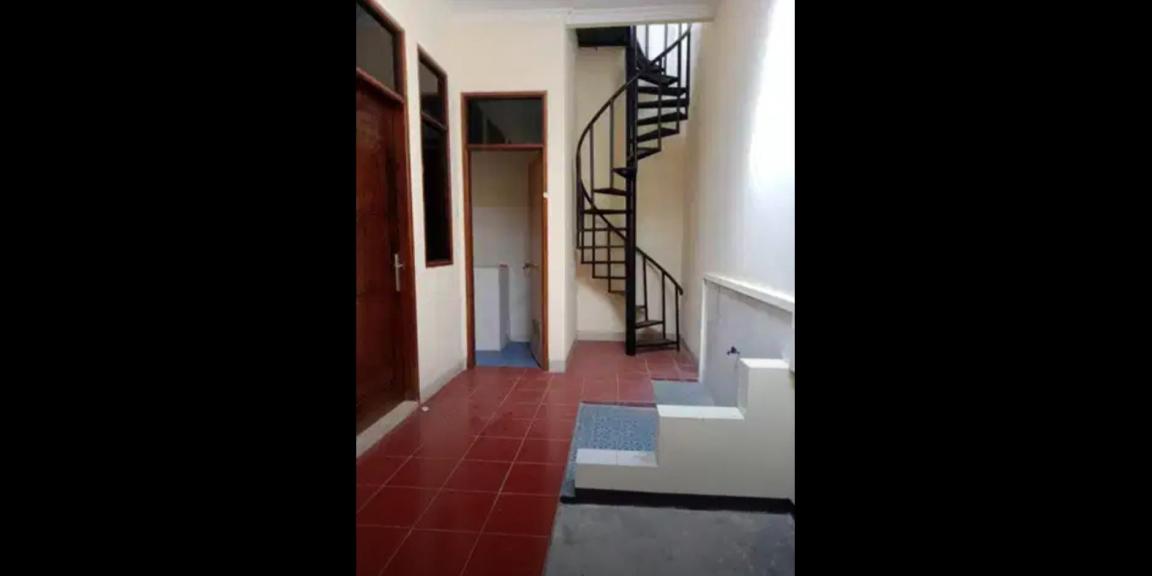 Dijual Rumah SHM di Bendul Merisi Selatan, Surabaya Dijual Rumah SHM di Bendul Merisi Selatan, Surabaya
