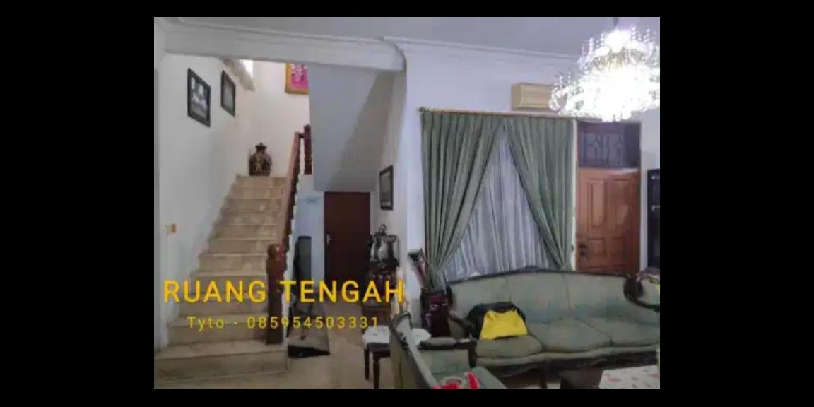 Dijual Rumah Luas di Perumahan Puri Indah, Jakarta Barat Dijual Rumah Luas di Perumahan Puri Indah, Jakarta Barat