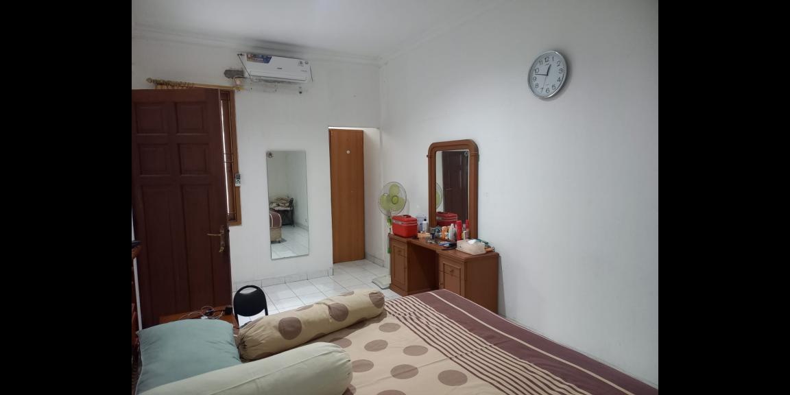 Dijual Rumah 2 Lantai di Kebon Jeruk, Jakarta Barat Dijual Rumah 2 Lantai di Kebon Jeruk, Jakarta Barat