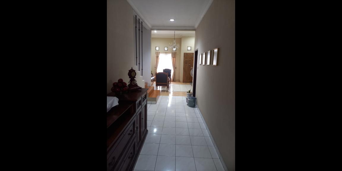 Dijual Rumah 2 Lantai di Kebon Jeruk, Jakarta Barat Dijual Rumah 2 Lantai di Kebon Jeruk, Jakarta Barat