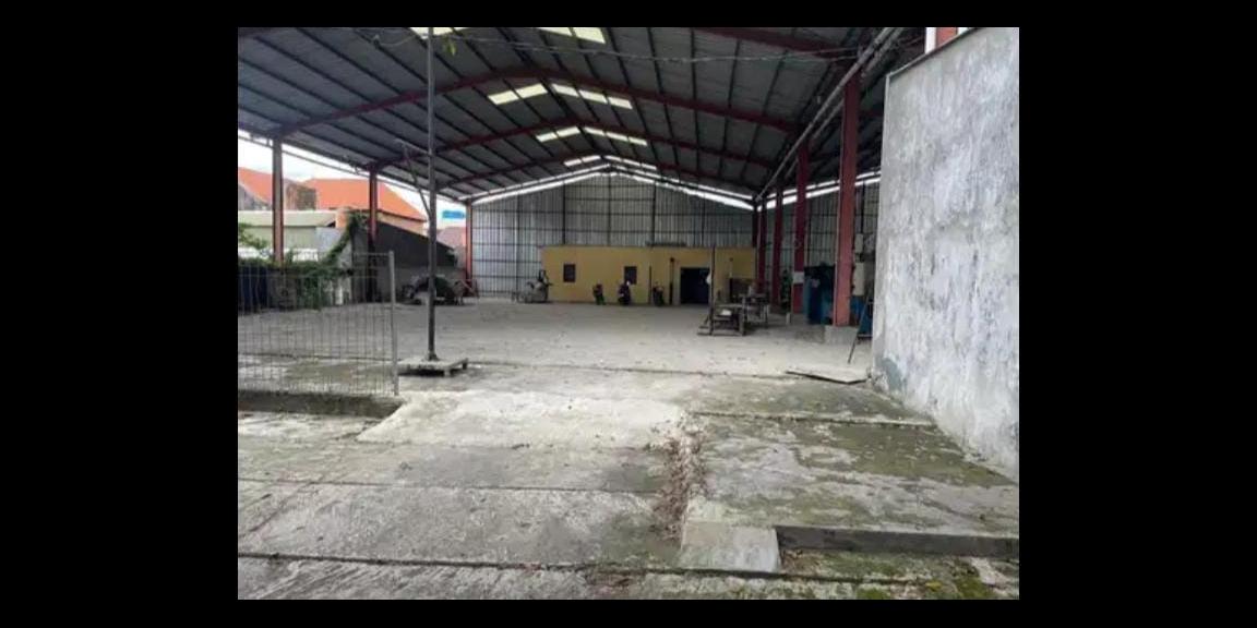 Disewakan Gudang di Ciracas, Jakarta Timur Disewakan Gudang di Ciracas, Jakarta Timur
