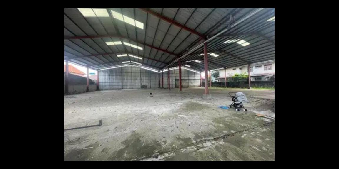 Disewakan Gudang di Ciracas, Jakarta Timur Disewakan Gudang di Ciracas, Jakarta Timur