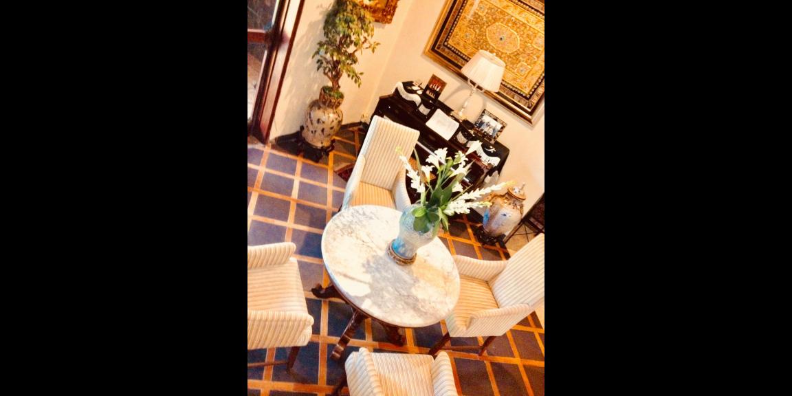 Dijual Rumah Luas di Jalan Rawa Kopi, Depok Dijual Rumah Luas di Jalan Rawa Kopi, Depok