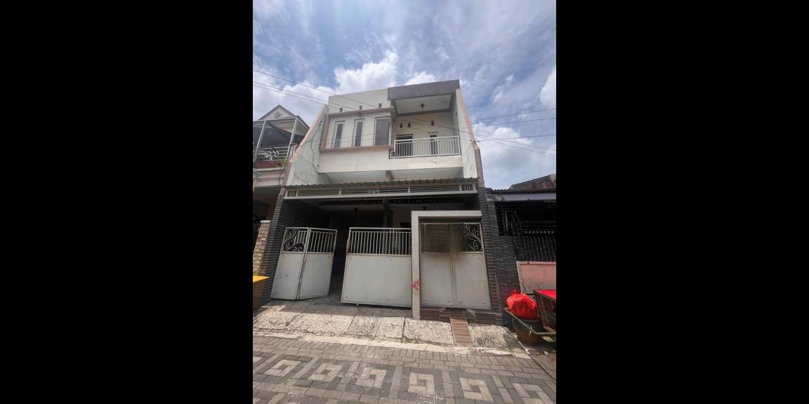 Dijual Rumah Siap Huni Lokasi Strategis di Simo Margorejo Petemon Surabaya Dijual Rumah Siap Huni Lokasi Strategis di Simo Margorejo Petemon Surabaya