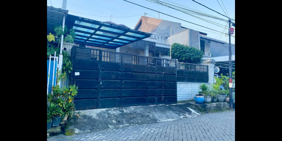 Jual Rumah Bagus di Darmo Satelit Timur, Surabaya Jual Rumah Bagus di Darmo Satelit Timur, Surabaya