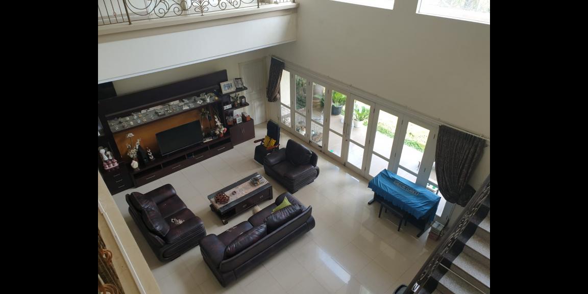 Dijual Rumah Mewah Luas di Villa Puncak Tidar, Malang Dijual Rumah Mewah Luas di Villa Puncak Tidar, Malang