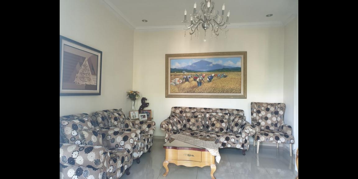 Dijual Rumah Mewah Luas di Villa Puncak Tidar, Malang Dijual Rumah Mewah Luas di Villa Puncak Tidar, Malang