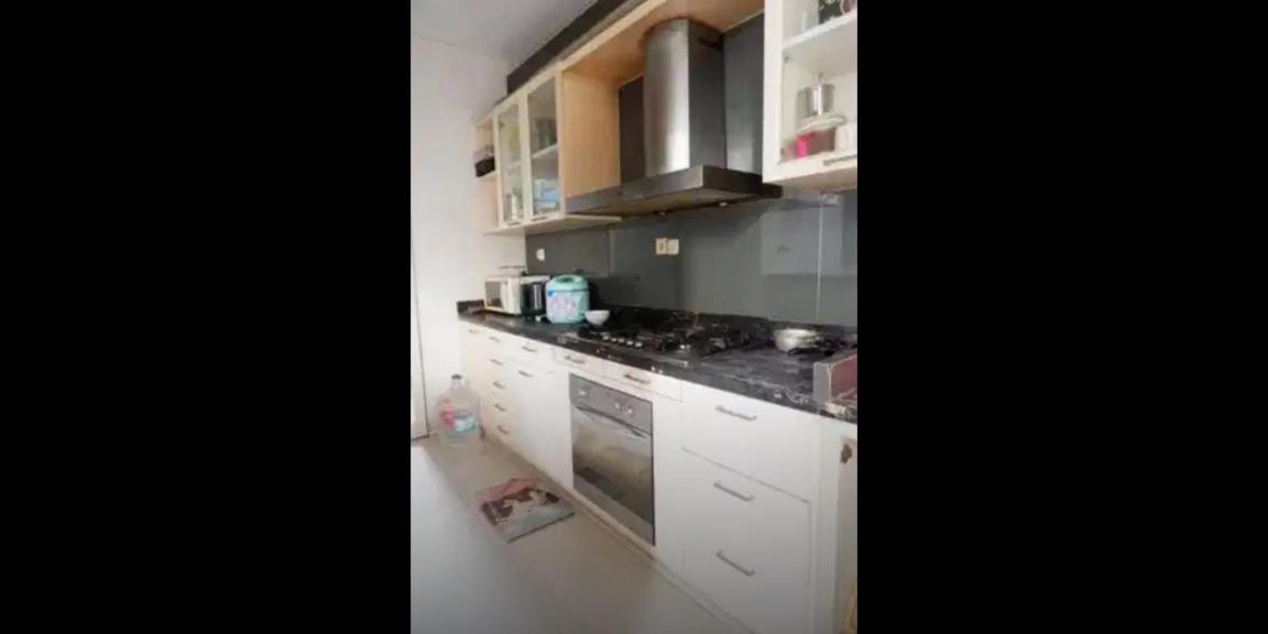 Dijual Rumah 2 Lantai di Newton Hill Citraland, Surabaya Dijual Rumah 2 Lantai di Newton Hill Citraland, Surabaya