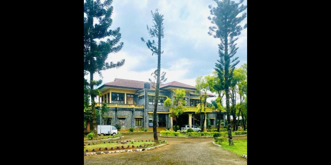 Dijual Rumah Villa di Gunung Gelis, Kabupaten Bogor Dijual Rumah Villa di Gunung Gelis, Kabupaten Bogor