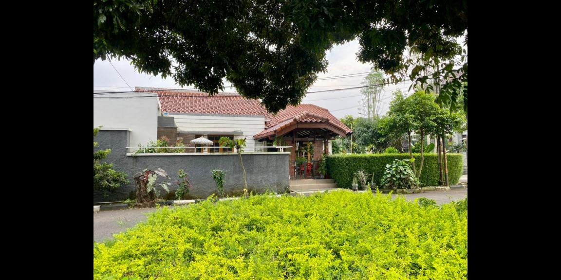 Dijual Rumah 2 Lantai SHM di Komplek Griya Mas, Bandung Dijual Rumah 2 Lantai SHM di Komplek Griya Mas, Bandung