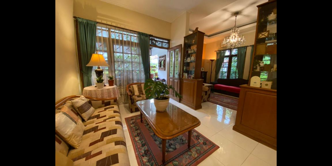 Dijual Rumah 2 Lantai SHM di Komplek Griya Mas, Bandung Dijual Rumah 2 Lantai SHM di Komplek Griya Mas, Bandung