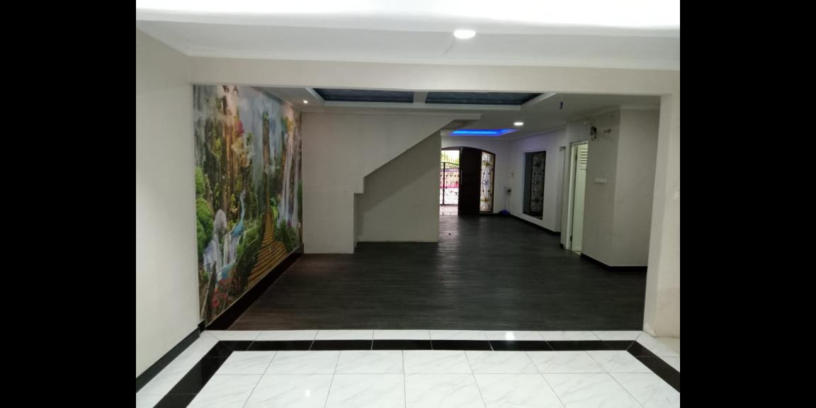 Dijual Rumah Bagus di Pelepah Elok Raya, Jakarta Utara Dijual Rumah Bagus di Pelepah Elok Raya, Jakarta Utara