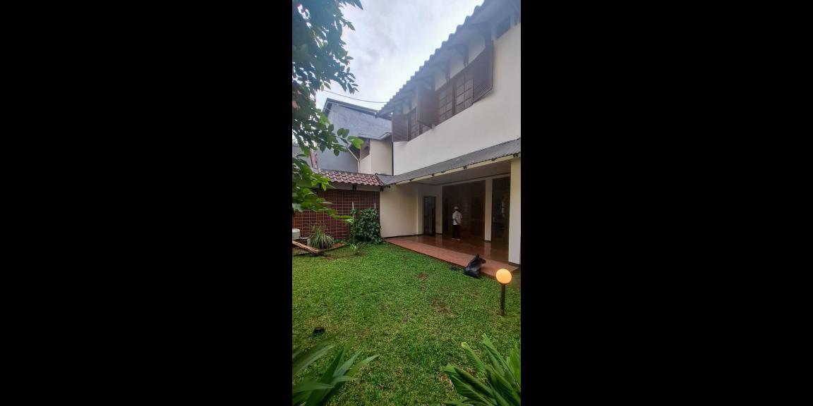 Dijual Rumah Kosong di Bintaro Jaya Sektor 1, Jakarta Selatan Dijual Rumah Kosong di Bintaro Jaya Sektor 1, Jakarta Selatan