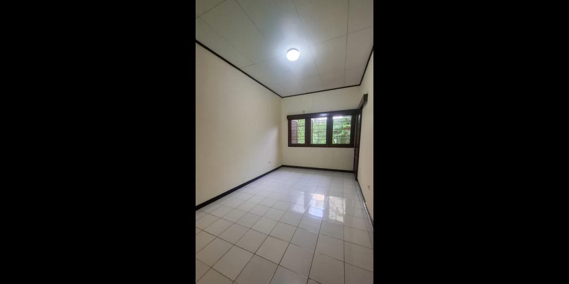 Dijual Rumah Kosong di Bintaro Jaya Sektor 1, Jakarta Selatan Dijual Rumah Kosong di Bintaro Jaya Sektor 1, Jakarta Selatan