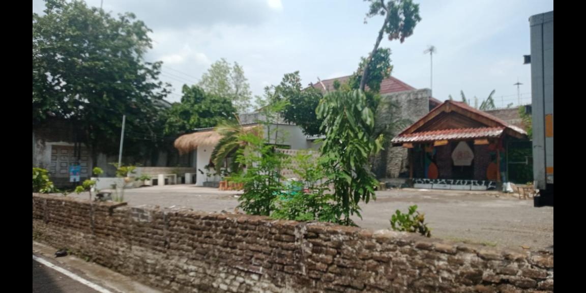 Dijual Tempat Usaha di Jalan Klasmen, Solo Dijual Tempat Usaha di Jalan Klasmen, Solo