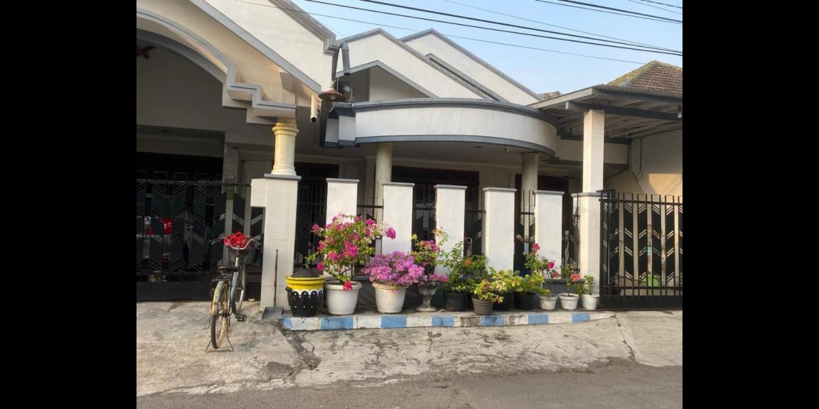 Dijual Rumah 2 Lantai di Jalan Baruk Utara, Surabaya Dijual Rumah 2 Lantai di Jalan Baruk Utara, Surabaya