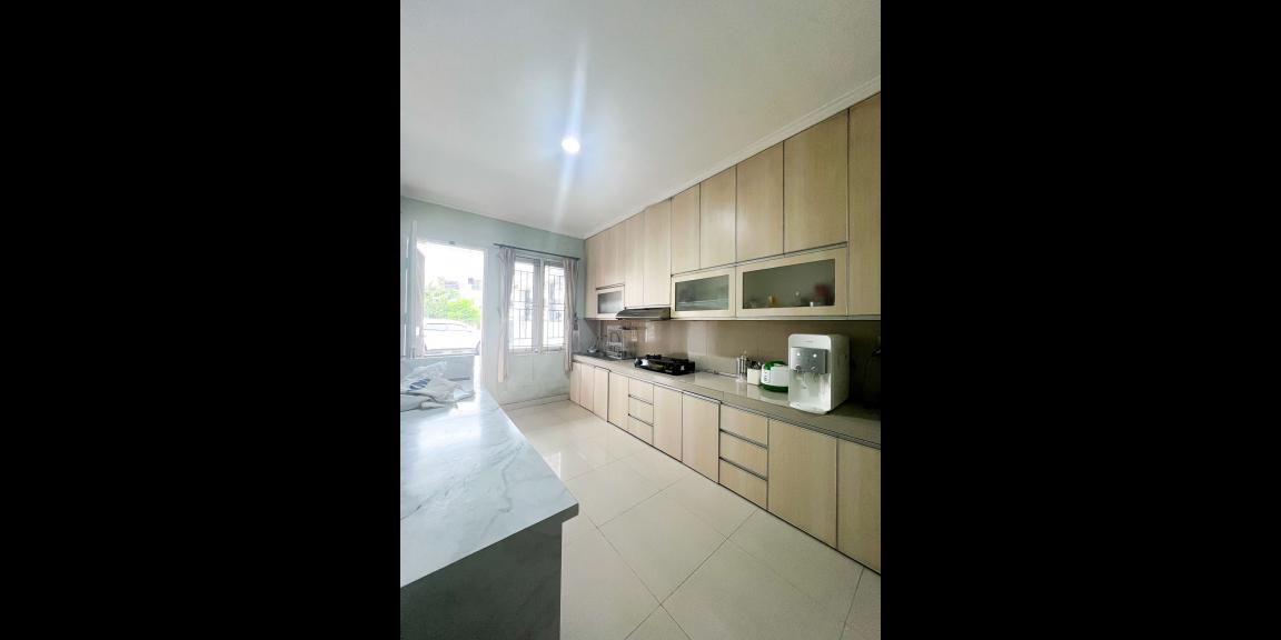 Dijual Rumah Bagus di Islamic Village, Tangerang Dijual Rumah Bagus di Islamic Village, Tangerang