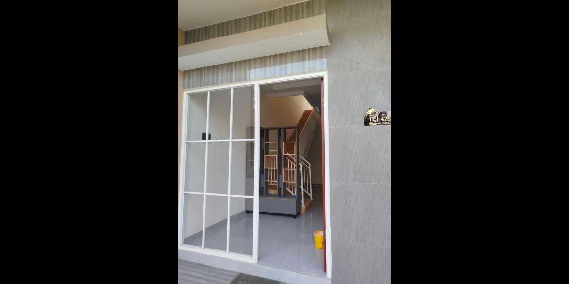 Rumah Baru Minimalis Modern Siap Huni Lokasi Mulyosari Surabaya Timur Rumah Baru Minimalis Modern Siap Huni Lokasi Mulyosari Surabaya Timur