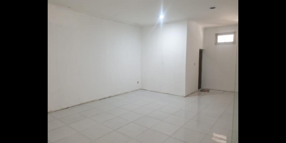 Dijual Tempat Usaha di Jalan Moh. Toha, Kabupaten Bogor Dijual Tempat Usaha di Jalan Moh. Toha, Kabupaten Bogor