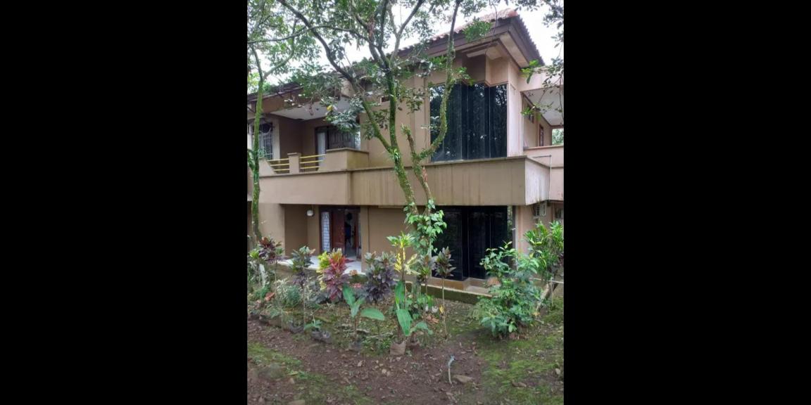 Dijual Villa Luas di Mekarjaya, Kabupaten Bogor Dijual Villa Luas di Mekarjaya, Kabupaten Bogor