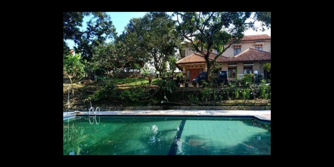 Dijual Villa Luas di Mekarjaya, Kabupaten Bogor Dijual Villa Luas di Mekarjaya, Kabupaten Bogor