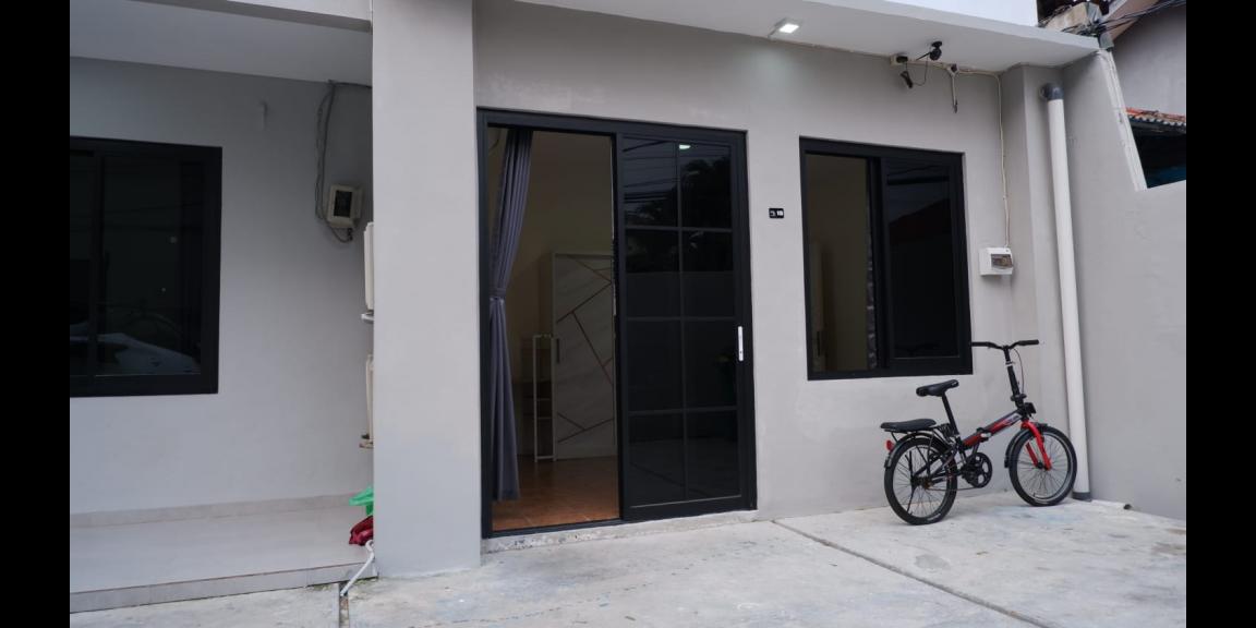 Dijual Rumah Kos di Jalan Mampang Prapatan, Jakarta Selatan Dijual Rumah Kos di Jalan Mampang Prapatan, Jakarta Selatan