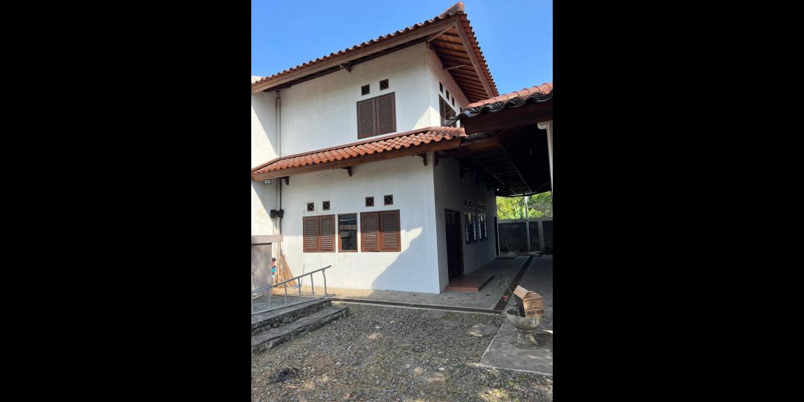 Dijual Villa SHM di Raya Senggigi, Lombok Barat Dijual Villa SHM di Raya Senggigi, Lombok Barat