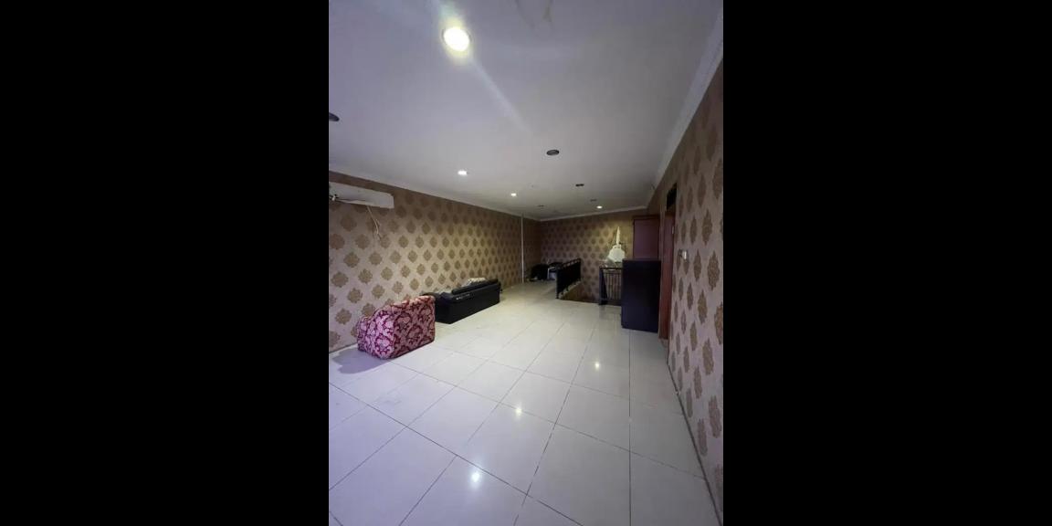 Dijual Gedung Kantor di Raya Tapos, Kota Depok Dijual Gedung Kantor di Raya Tapos, Kota Depok