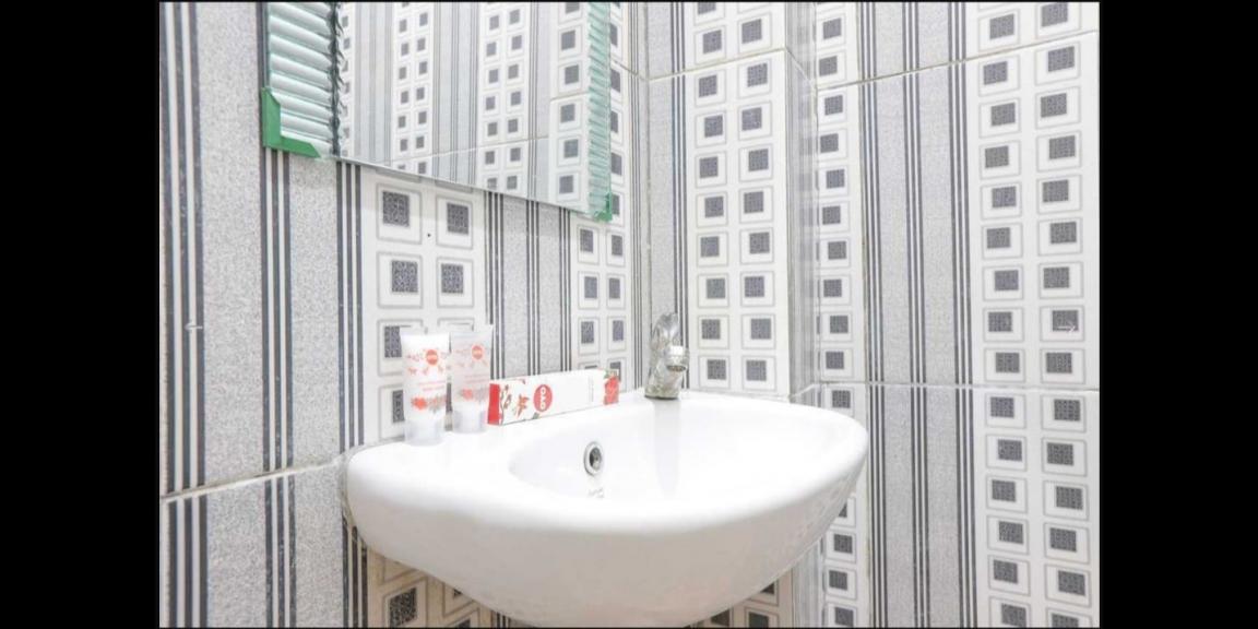 Dijual Tempat Usaha Penginapan di Benda, Kota Tangerang Dijual Tempat Usaha Penginapan di Benda, Kota Tangerang