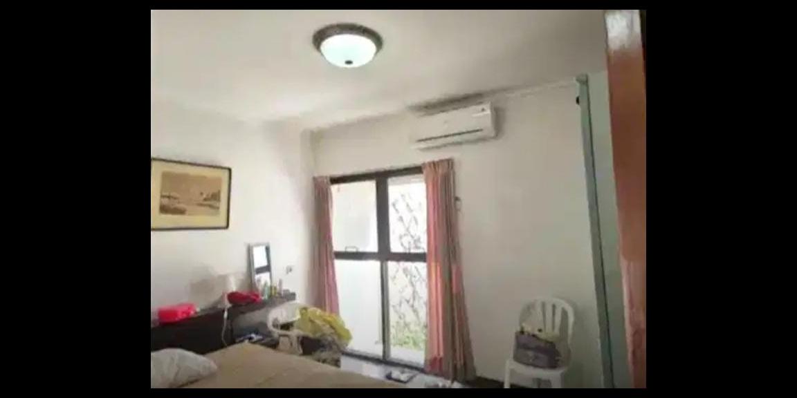 Dijual Rumah 2 Lantai di Jalan Jelambar, Jakarta Barat Dijual Rumah 2 Lantai di Jalan Jelambar, Jakarta Barat