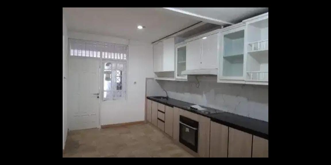 Dijual Rumah di Bintaro Utara Sektor 1, Jakarta Selatan Dijual Rumah di Bintaro Utara Sektor 1, Jakarta Selatan