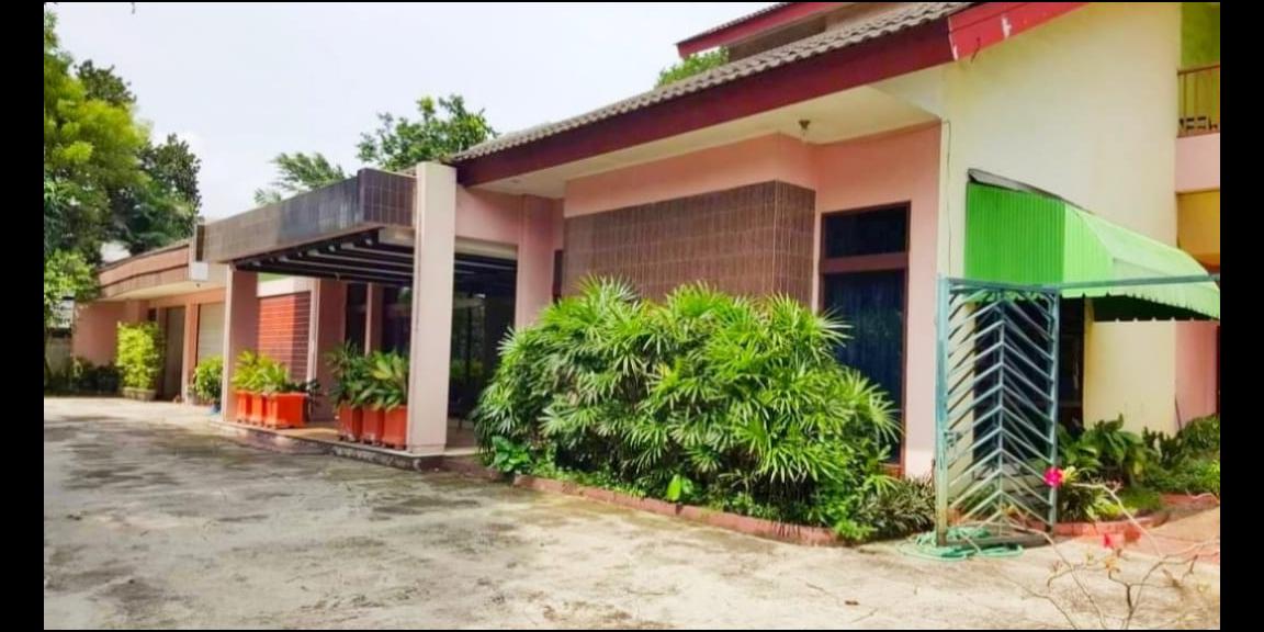 Dijual Rumah Luas di Jalan Siaga Raya, Jakarta Selatan Dijual Rumah Luas di Jalan Siaga Raya, Jakarta Selatan