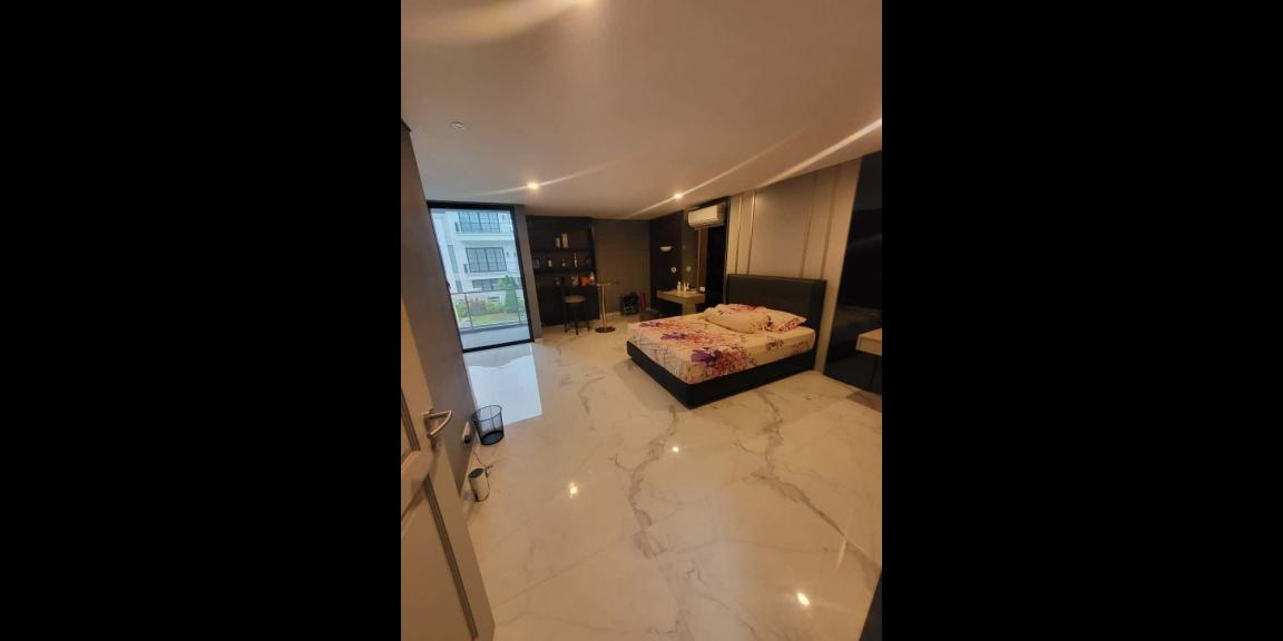 Rumah Mewah Siap Huni Lokasi Bukit Golf Cluster Taman Golf Citraland Surabaya Rumah Mewah Siap Huni Lokasi Bukit Golf Cluster Taman Golf Citraland Surabaya