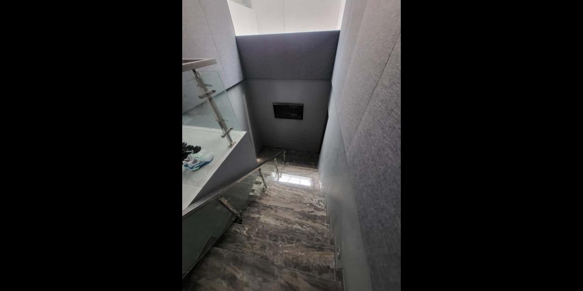 Rumah Mewah Siap Huni Lokasi Bukit Golf Cluster Taman Golf Citraland Surabaya Rumah Mewah Siap Huni Lokasi Bukit Golf Cluster Taman Golf Citraland Surabaya