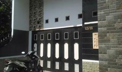 Dijual  Komp>taman Aster