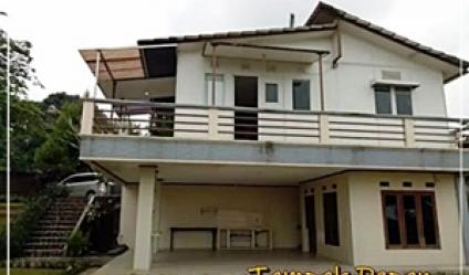 VILLA FULL FURNISHED View Pegunungan tidak jauh dari Polsek Mega Mendung